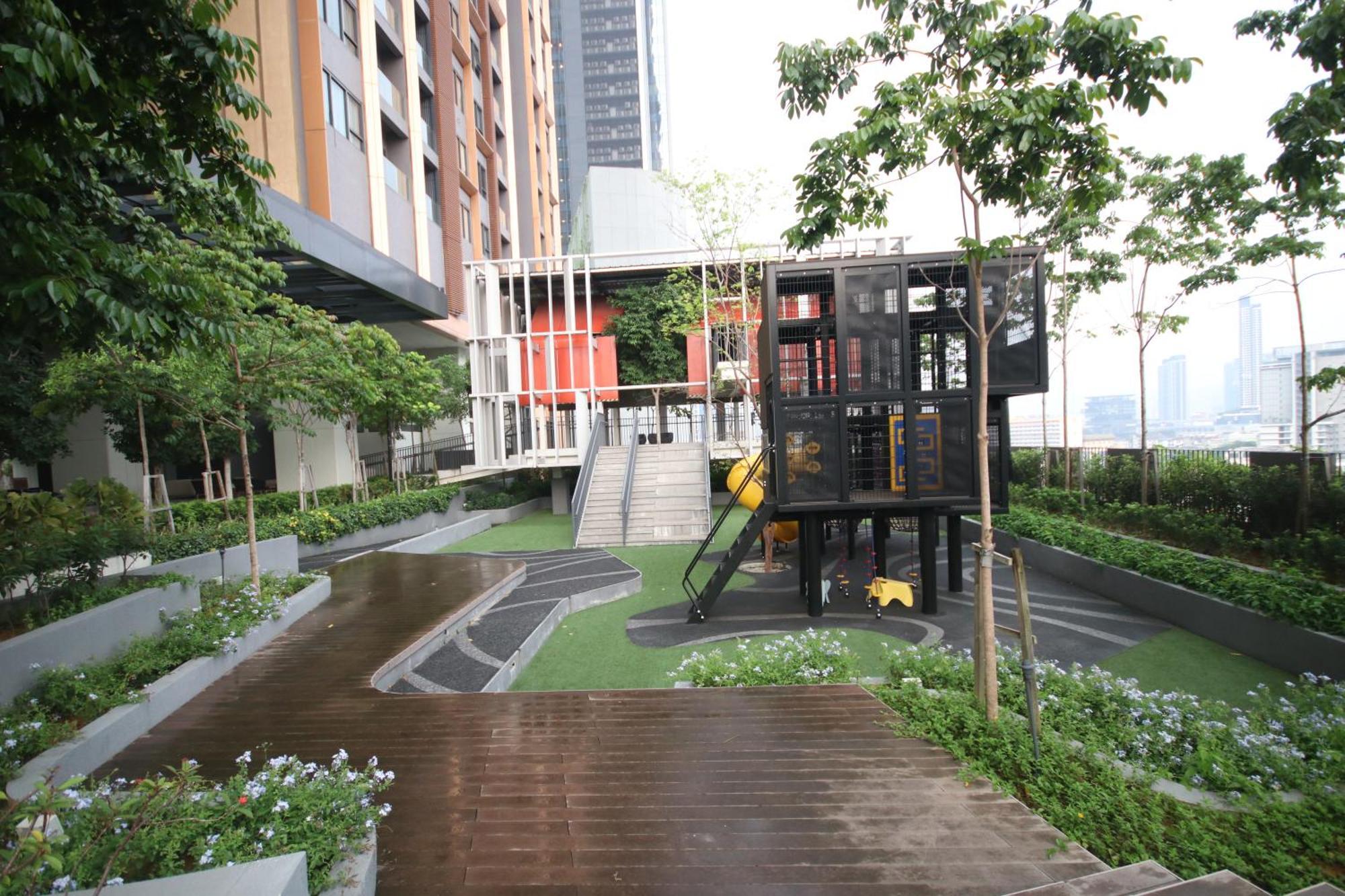 Lucentia By Eas Maju Apartment